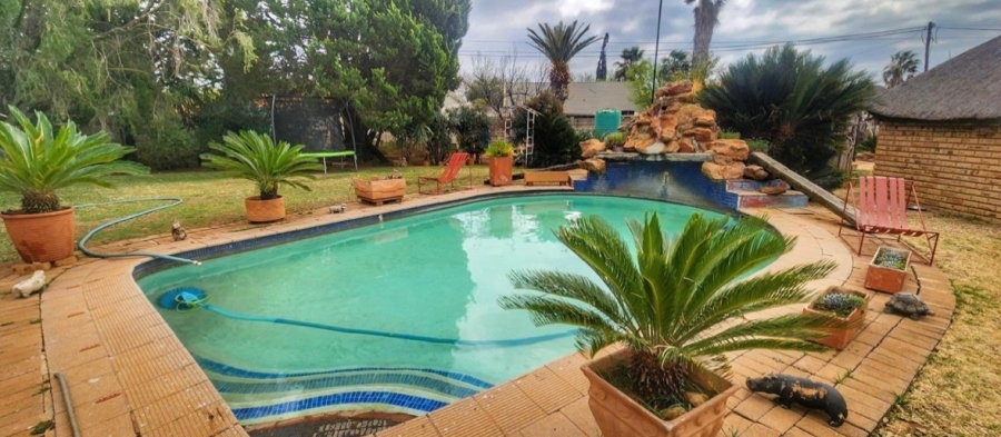 3 Bedroom Property for Sale in Meiringspark North West